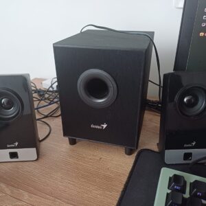 Parlantes Genius